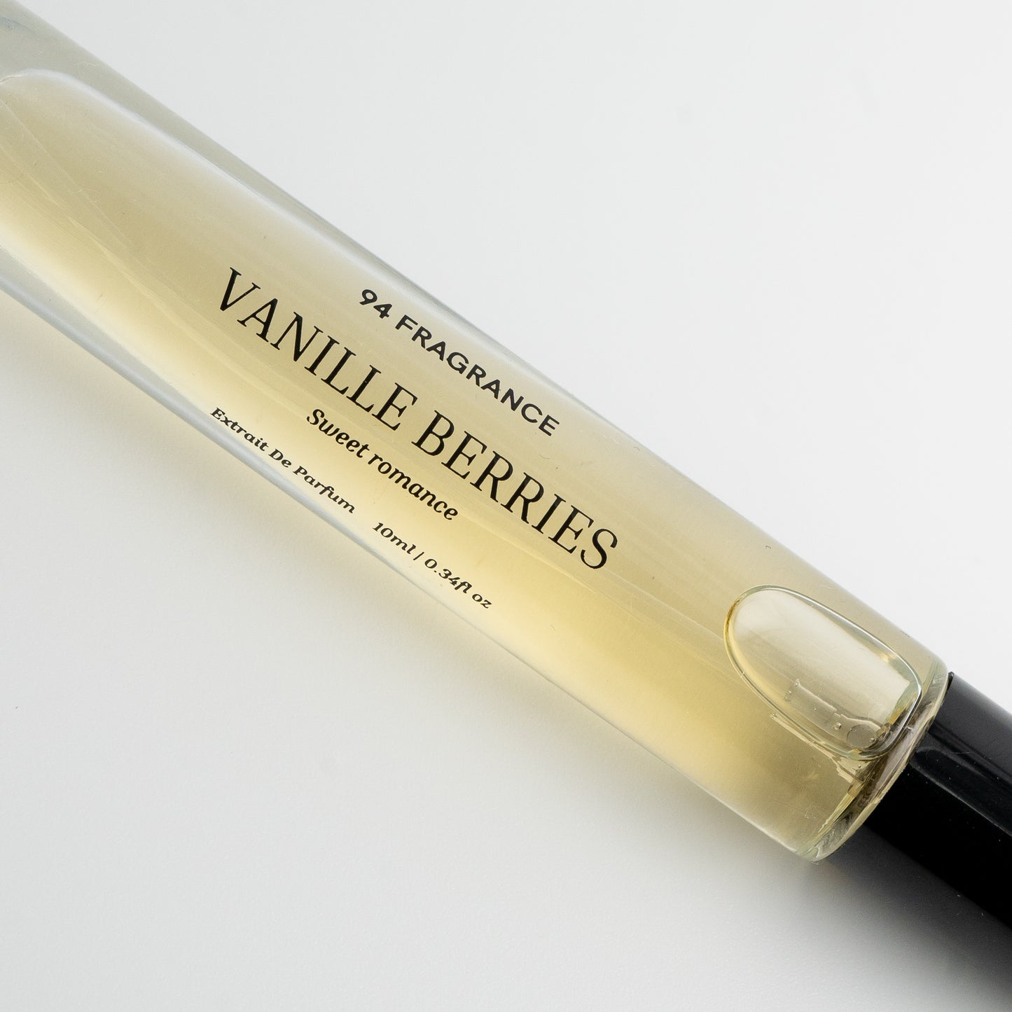 Close up shot of a perfume called Vanille Berries by 94 Fragrance.
